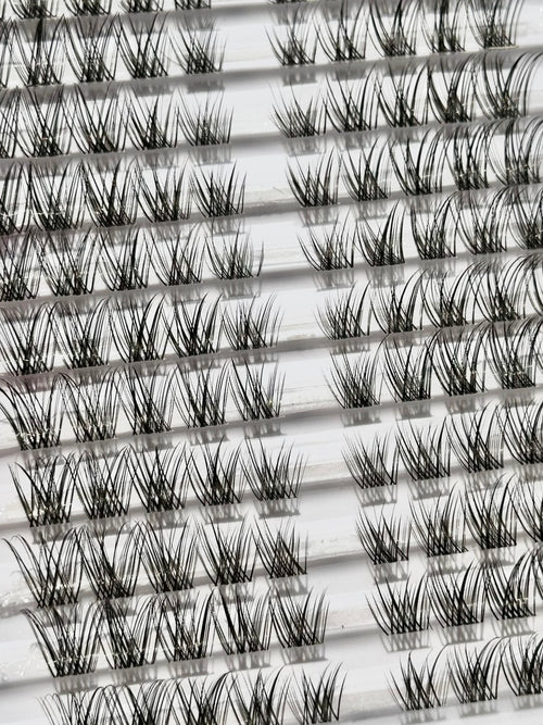 XOXO, F. FEMME FATALE